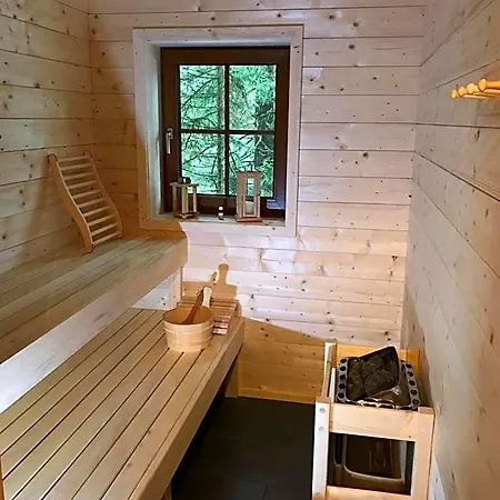 ロッジ Almhaus & Almchalet