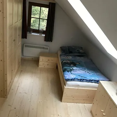 Almhaus & Almchalet بيت خشبي Flattnitz
