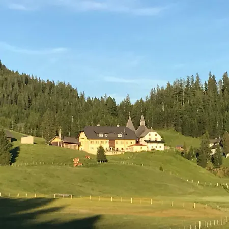 אכסניה Almhaus & Almchalet Flattnitz