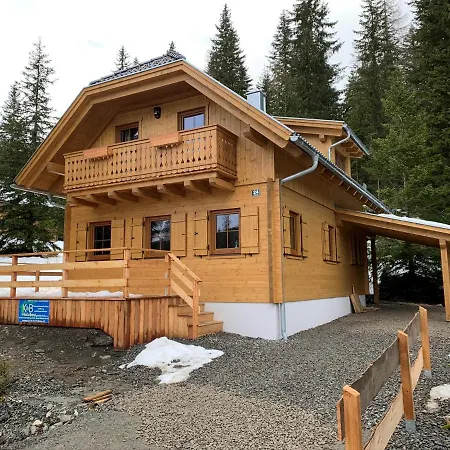 Almhaus & Almchalet