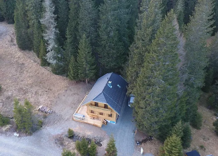 אכסניה Almhaus & Almchalet Flattnitz