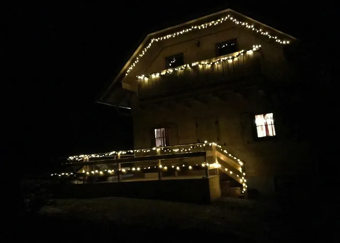 Almhaus & Almchalet Lodge *